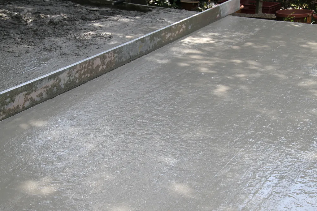 Création de dalle béton pour terrasse de maison : entreprise de maçonnerie spécialisée proche Le Havre