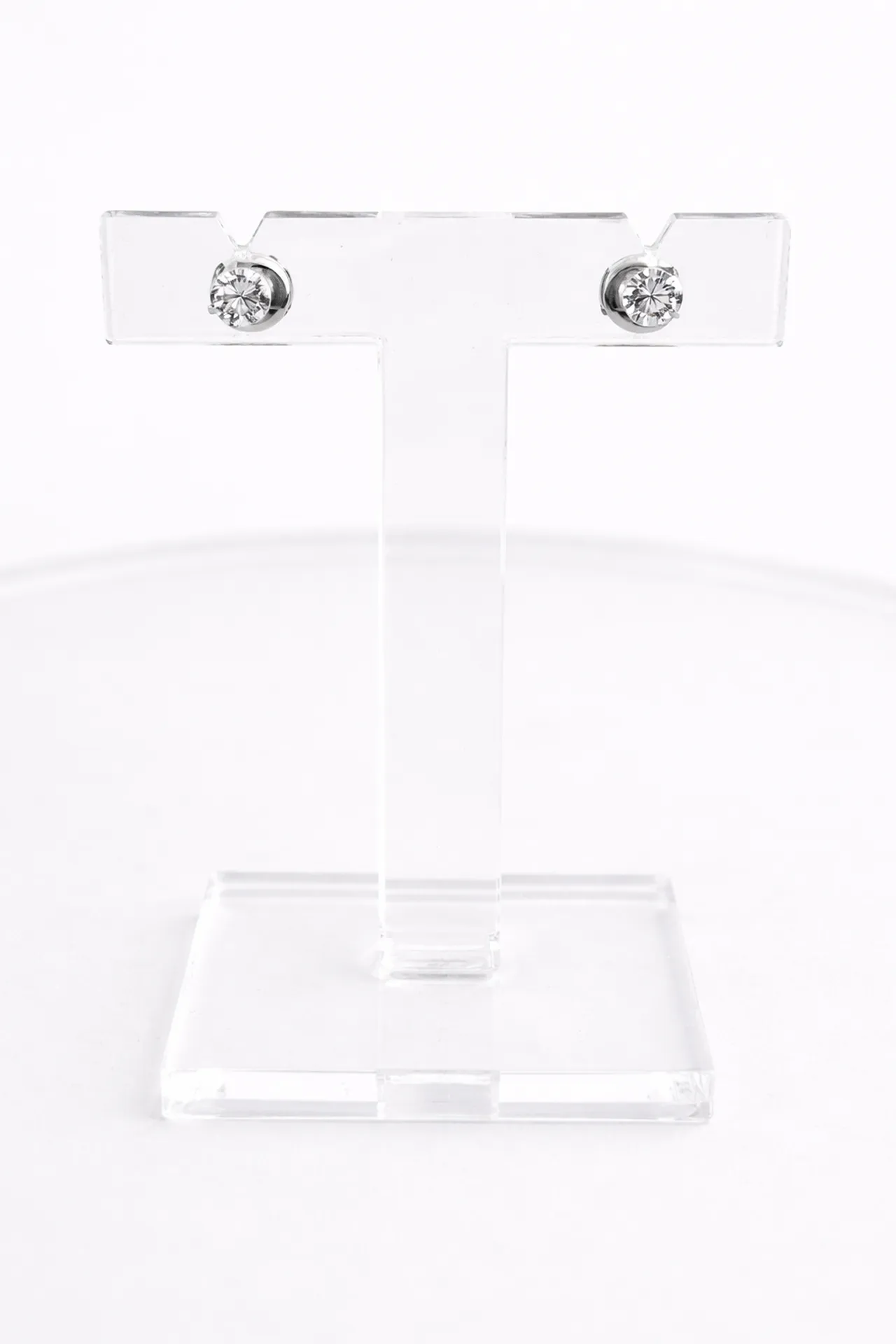 Boucles d’oreilles diamants en or blanc – dépôt vente bijouterie Or Ligne à La Teste-de-Buch Bassin d’Arcachon