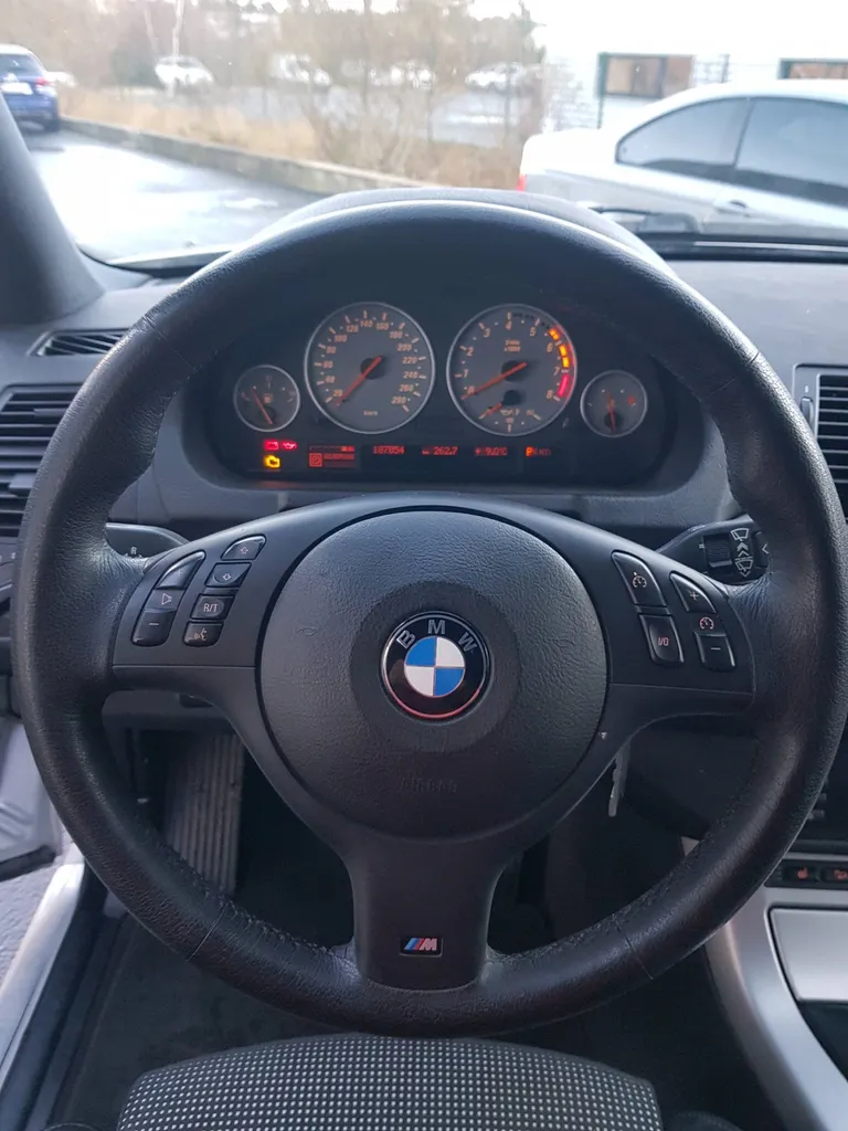 Changement de filtre sur BMW X5