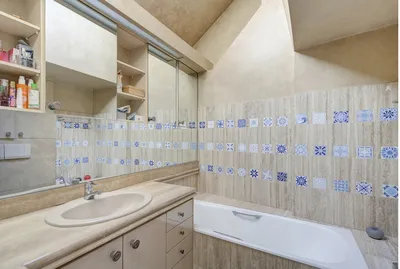 Salle de bain duplex à vendre sur Montesson