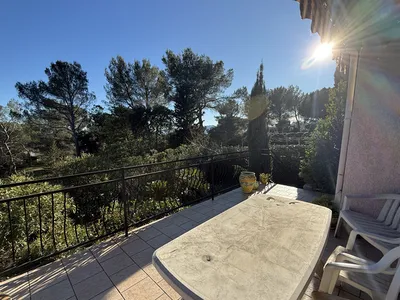 Maison Indépendante 4 Pièces (115 m²) avec Vue Pinède – La Bouverie