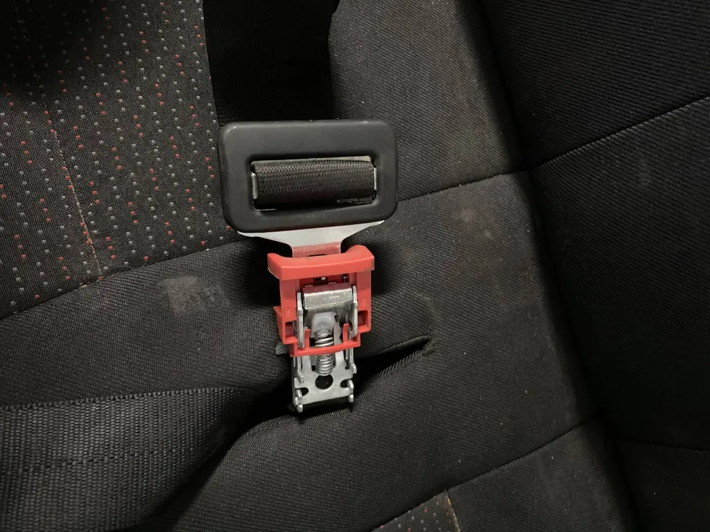 Ceintures de sécurité : point essentiel de sécurité contrôlé chez Autosur Martigues, dans quels cas peuvent-elles être en contre-visite ?