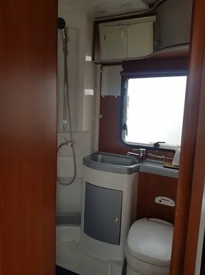 VÉHICULE VENDU Camping-car  Mc LOUIS MC4 72 LIT CENTRAL, 4 COUCHAGES A LANCON DE PROVENCE