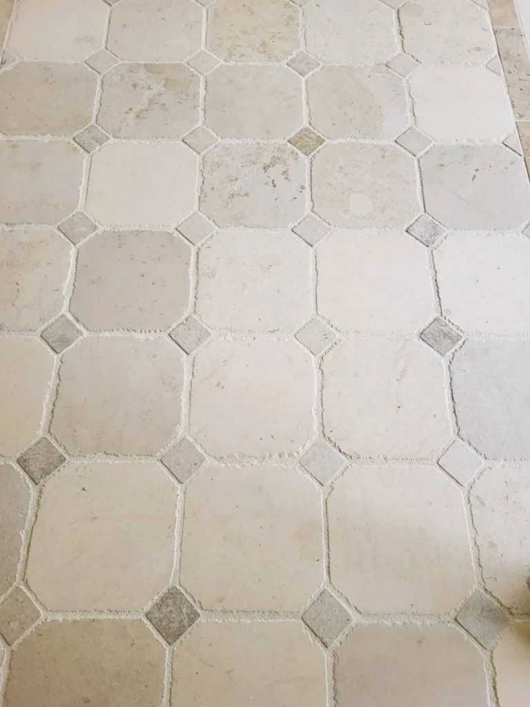 Dallage ancien, vestiges de France, les plus belles pierres usées et patinées