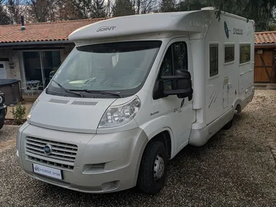 Profilé JOINT SPACELINE SPL146 – Bon état – Prêt à partir à La Rochefoucauld en Charente.