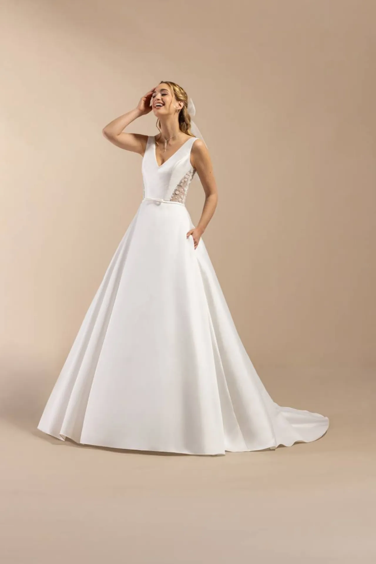 robe de mariée trapèze en mikado
