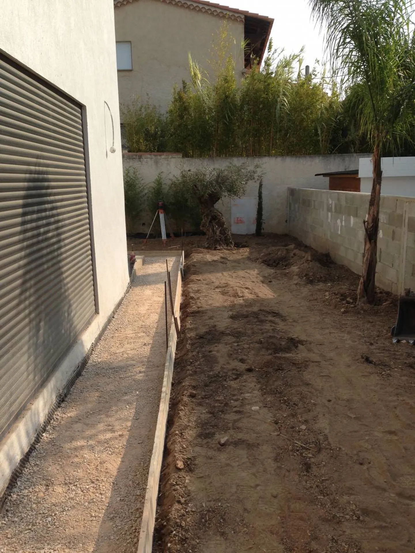 Aménagement des extèrieurs d'une villa sur la Côte Bleue près d'Ensuès La Redonne