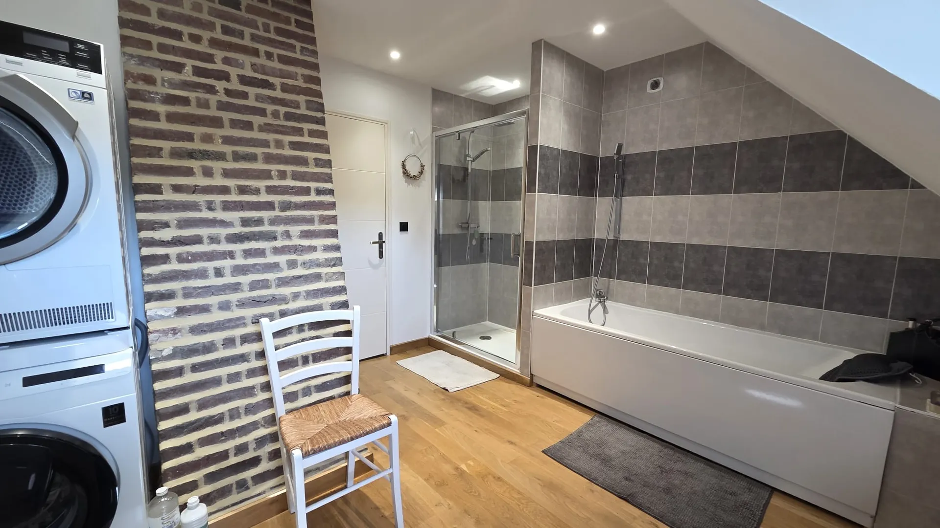 Appartement duplex esprit loft – 120 m² – Centre-ville de Dieppe