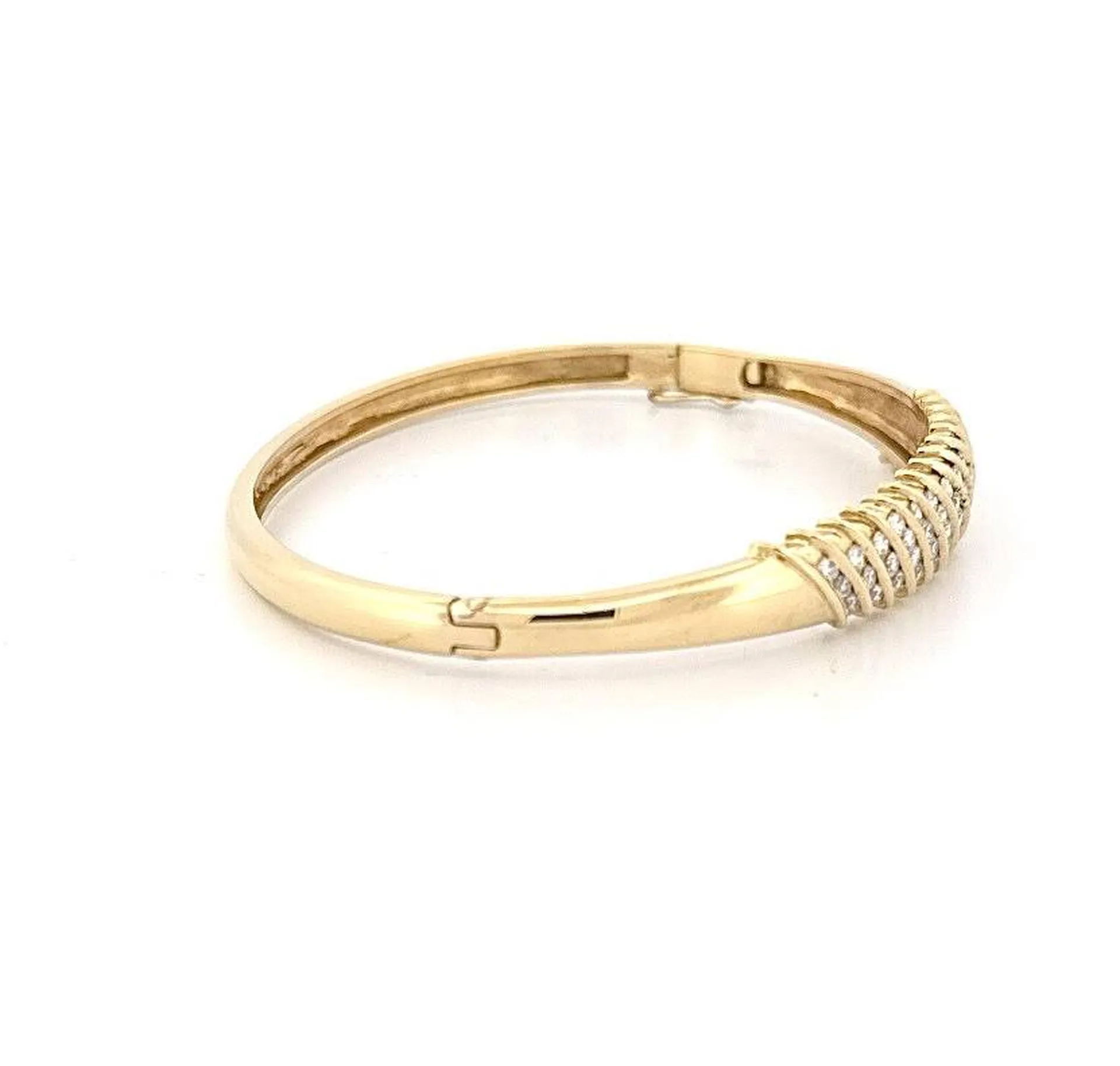Luxe et Raffinement : Le Bracelet Jonc en Or à La Bijouterie Or Ligne Bassin d'Arcachon
