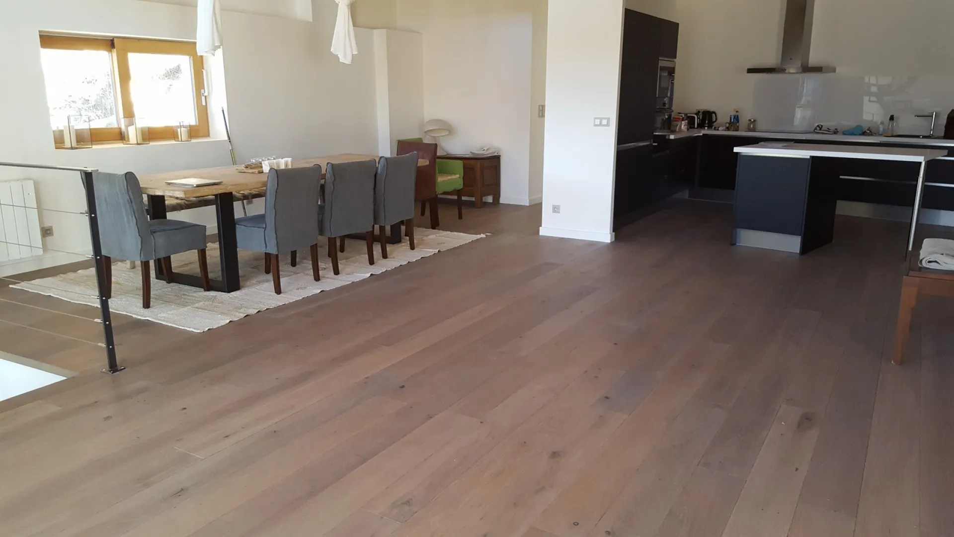 Pose d'un parquet contrecollé DILEGNO
