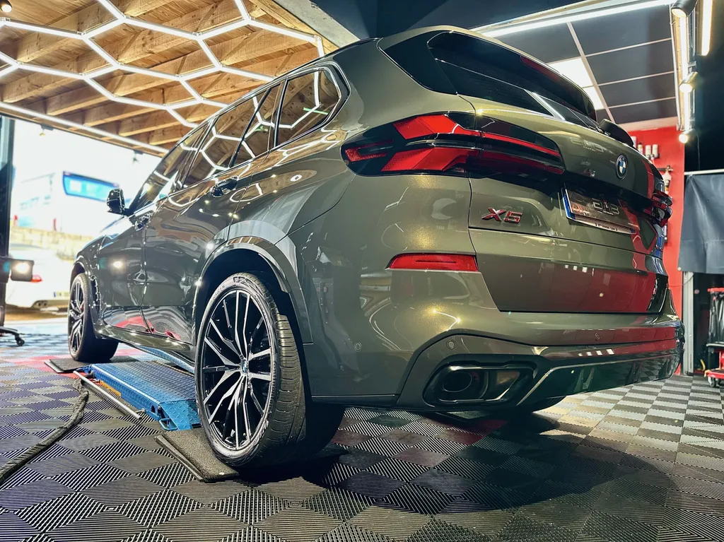 Detailing automobile bmw X5 Traitement céramique 