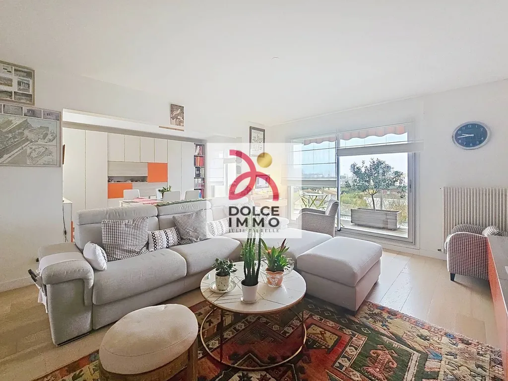 cherche à acheter appartement avec 3 chambres minimum à 500 mètres du TRAM 