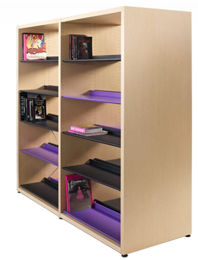 Rayonnage bois Médiathèque agencement médiathèque à Nîmes 