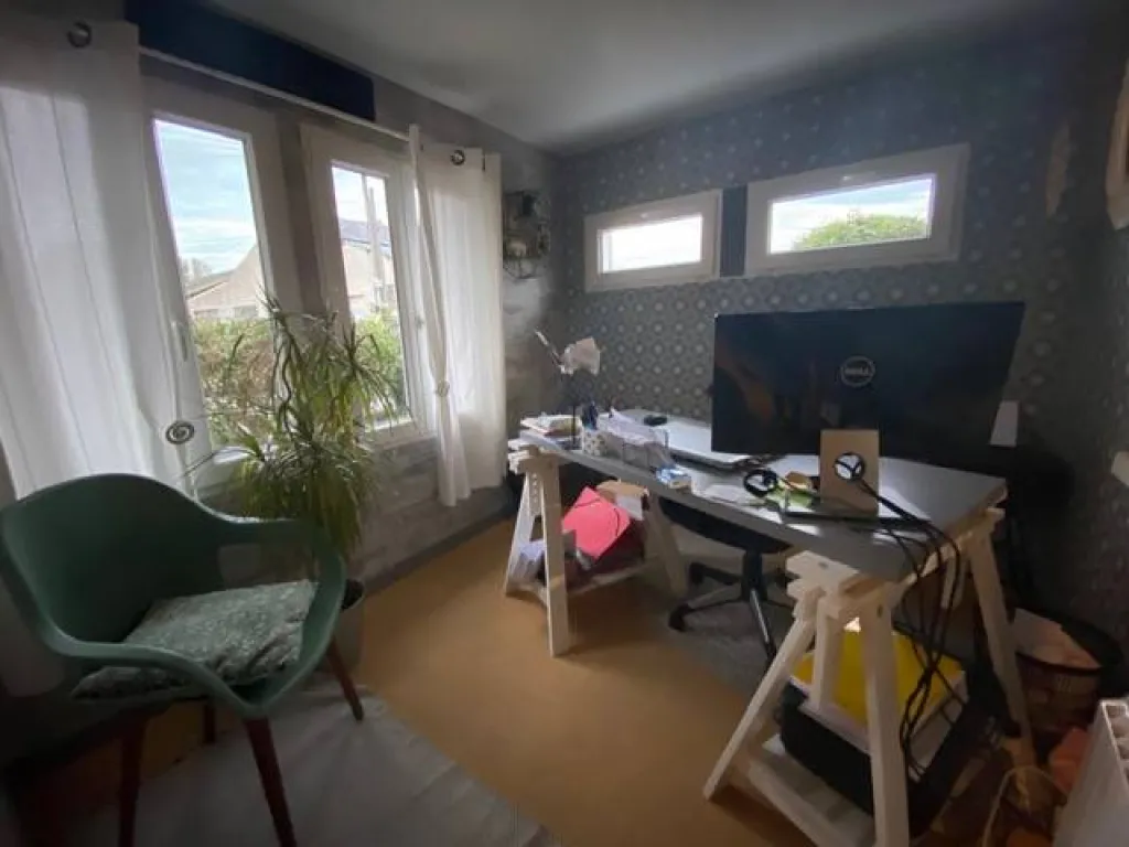 A acheter maison atypique de 145m² proche de l'autoroute, des écoles et du centre commercial sur la commune de TOURVILLE LA RIVIERE 76410