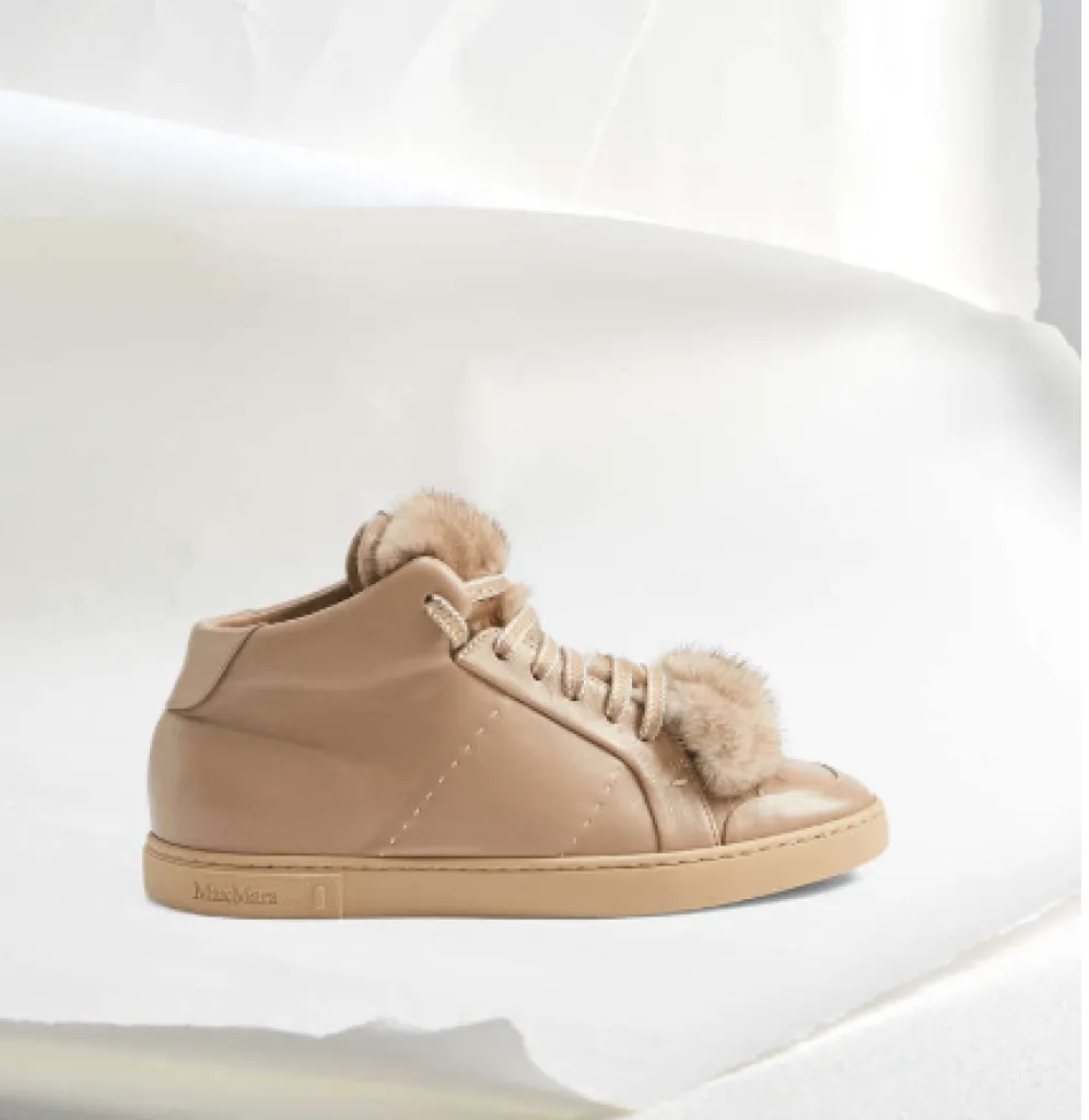 Retrouvez les Sneakers à lacets en cuir et vison MaxMara chez Sacha à Ménerbes