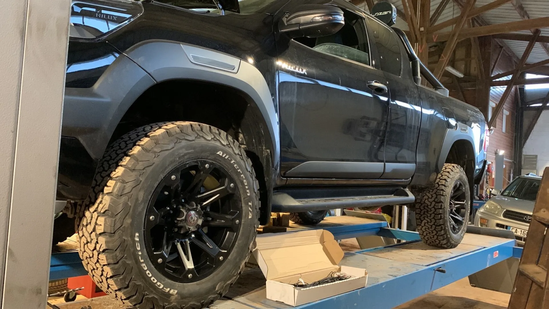Préparation d’un 4x4 Toyota Hilux Bordeaux en gironde