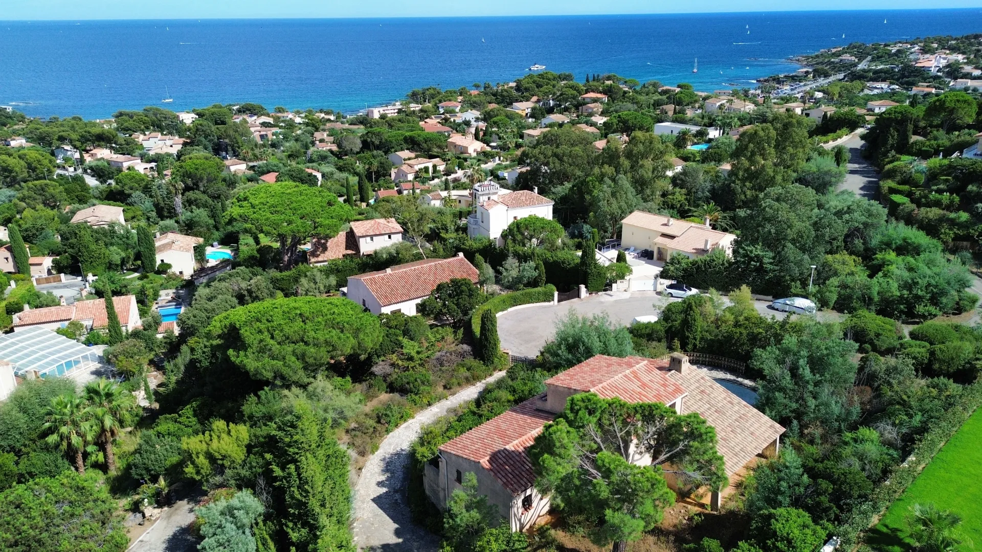 Littoral varois sur le massif des petites maures
