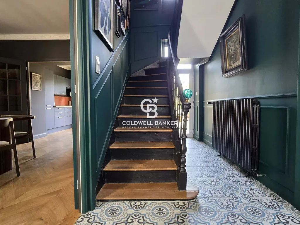 maison avec suite parentale et jardin clos de murs Le Mans quartier recherché