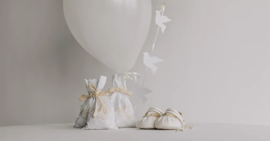 Célébrez le Baptême de Votre Enfant avec Douceur et Convivialité aux Salons de Laure