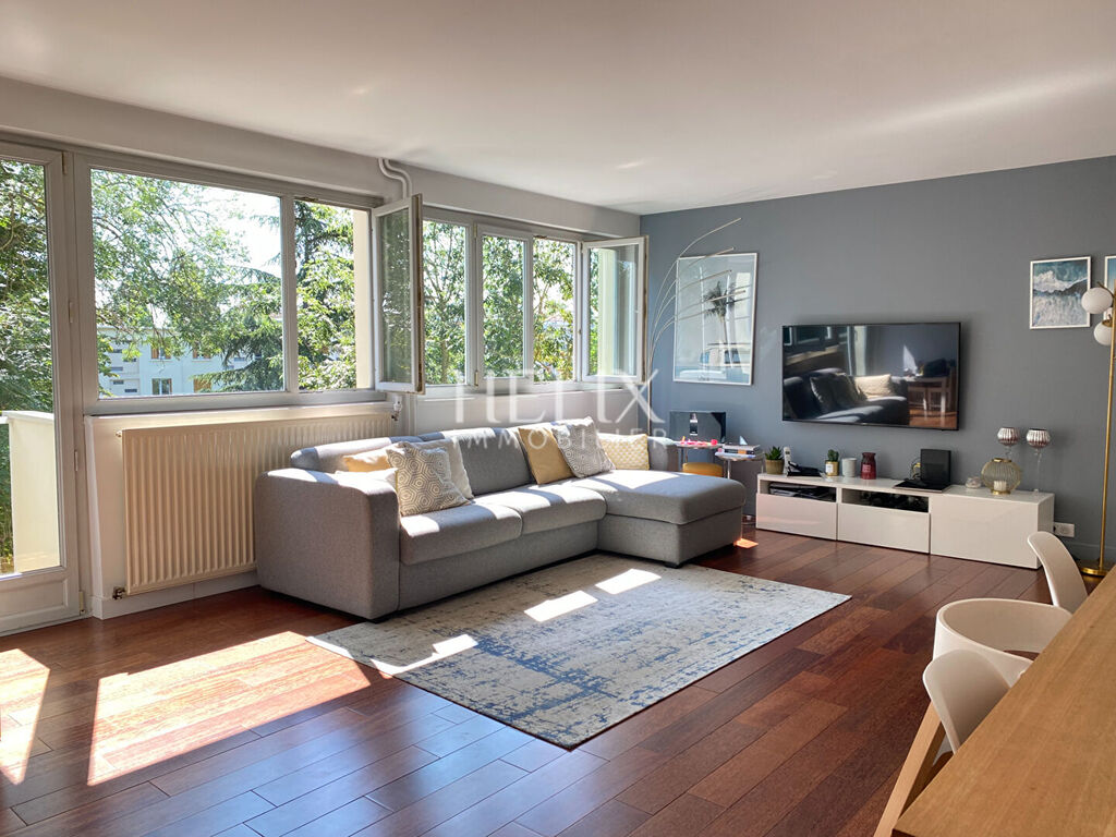 Le Pecq 4 pièces rénové de 68 m2. Lumineux et calme. 