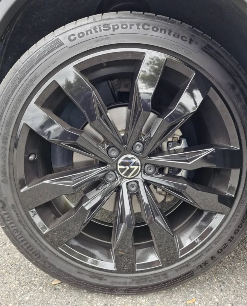 VOLKSWAGEN TIGUAN II 2.0 TDI 150 R-LINE EXCLUSIVE DSG7 OCCASION ATTELAGE ESCAMOTABLE /  HARMAN KARDON / TOIT OUVRANT / CUIR / CAMERA 360°/ FULL CUIR PRES DE TOULOUSE A PLAISANCE DU TOUCH EN OCCITANIE