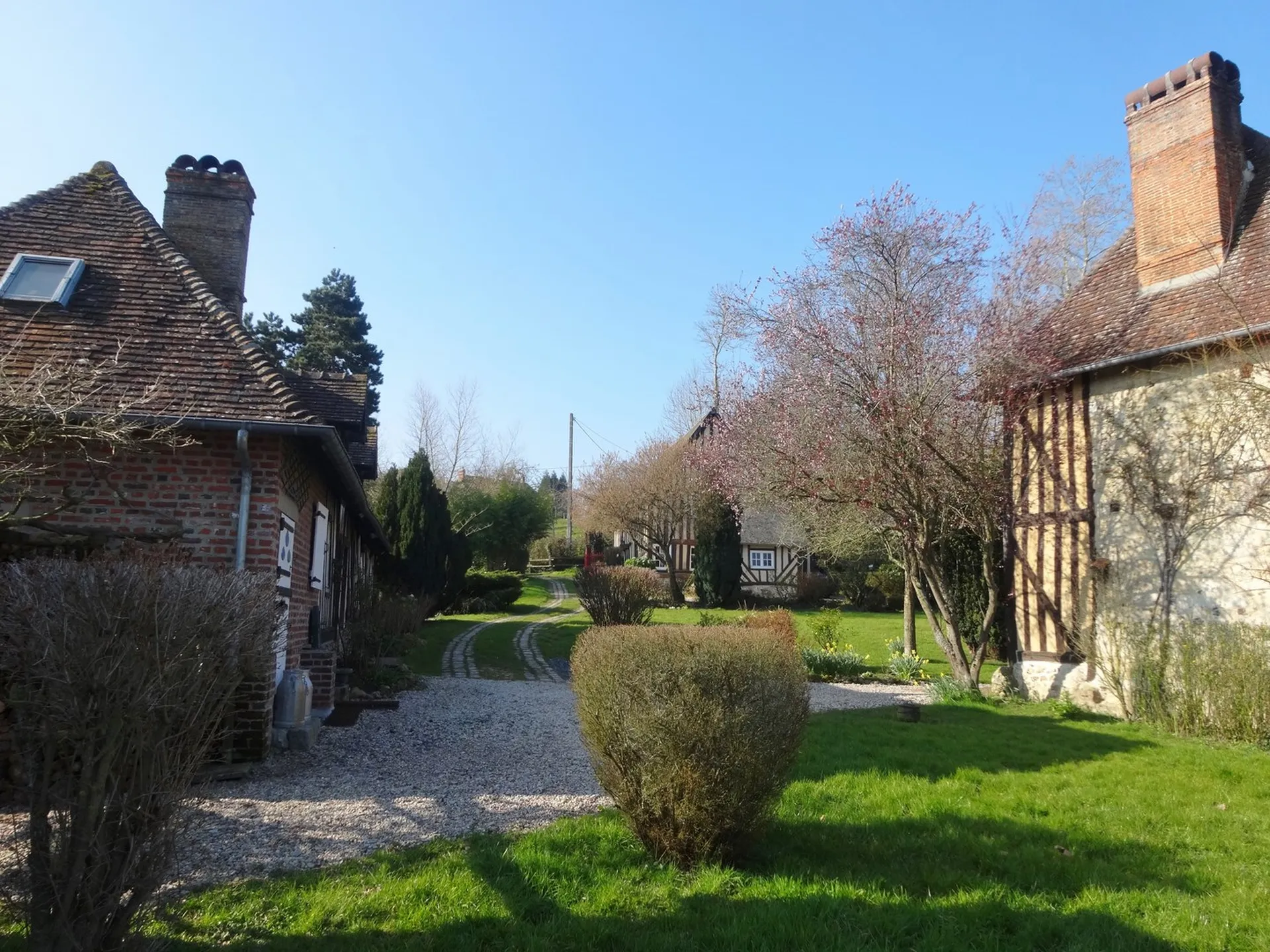 PROPRIETE NORMANDE LIVAROT, Pays d'Auge, Calvados 14