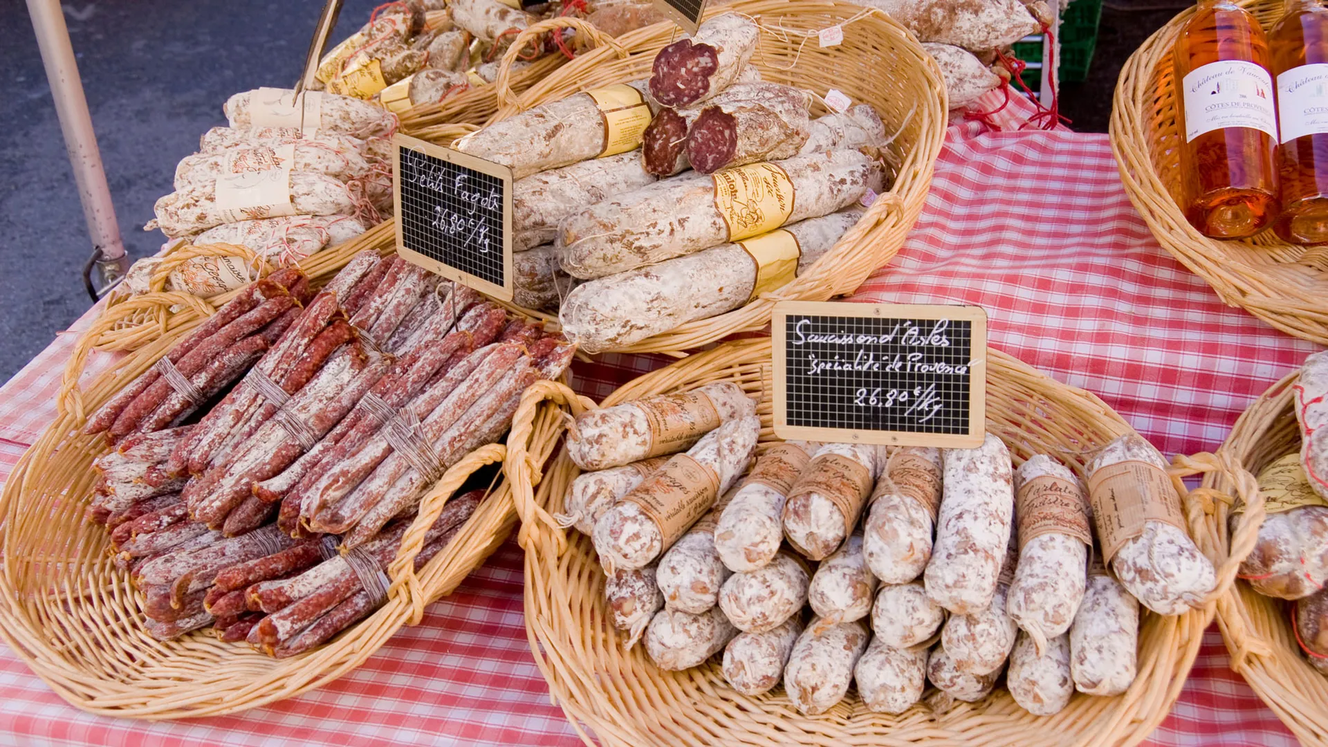 Circuits œnologiques et gastronomiques près de Thecamp Hotel à Aix-en-Provence