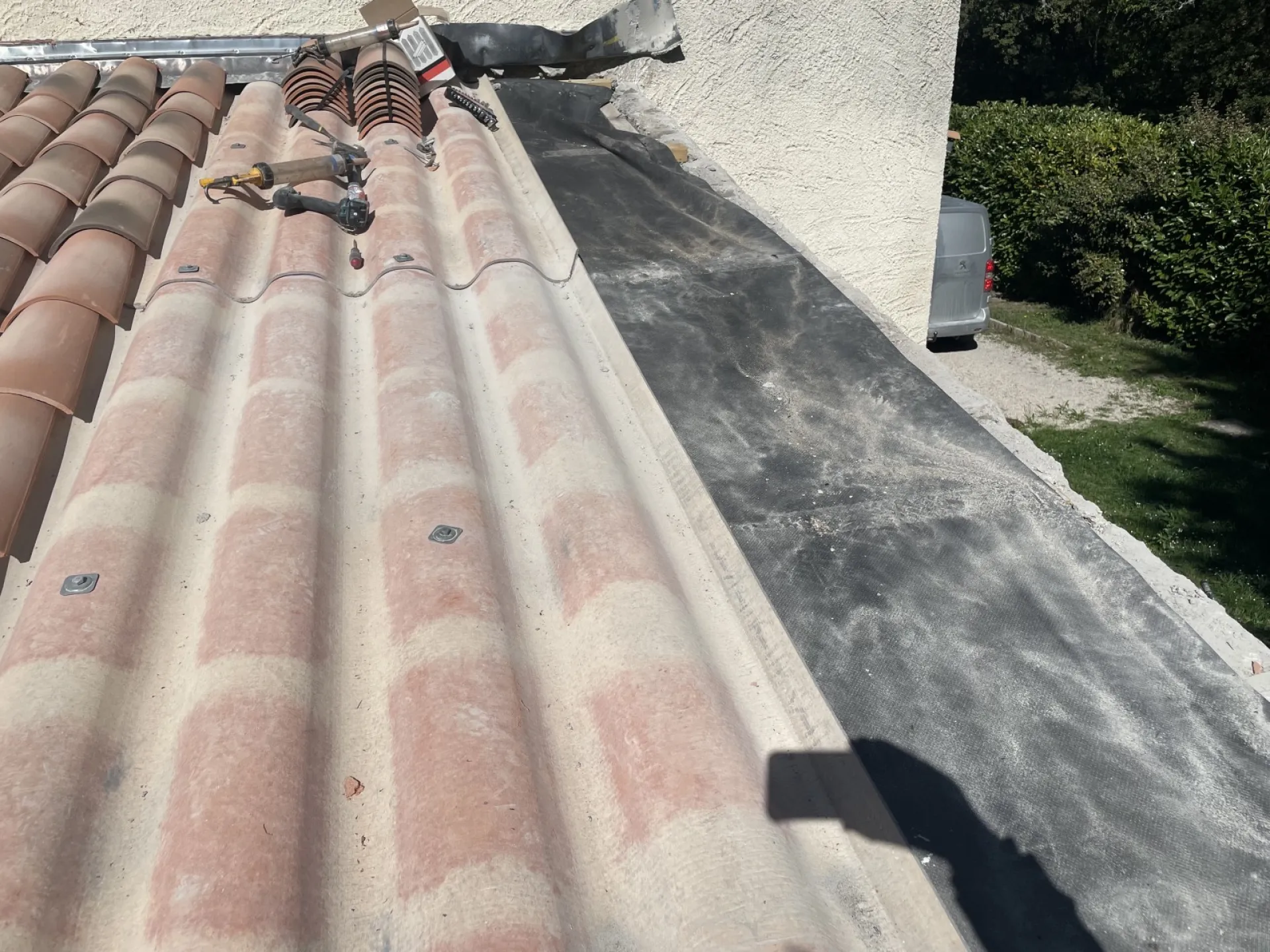 Rénovation de toiture d’une maison sur Martigues 