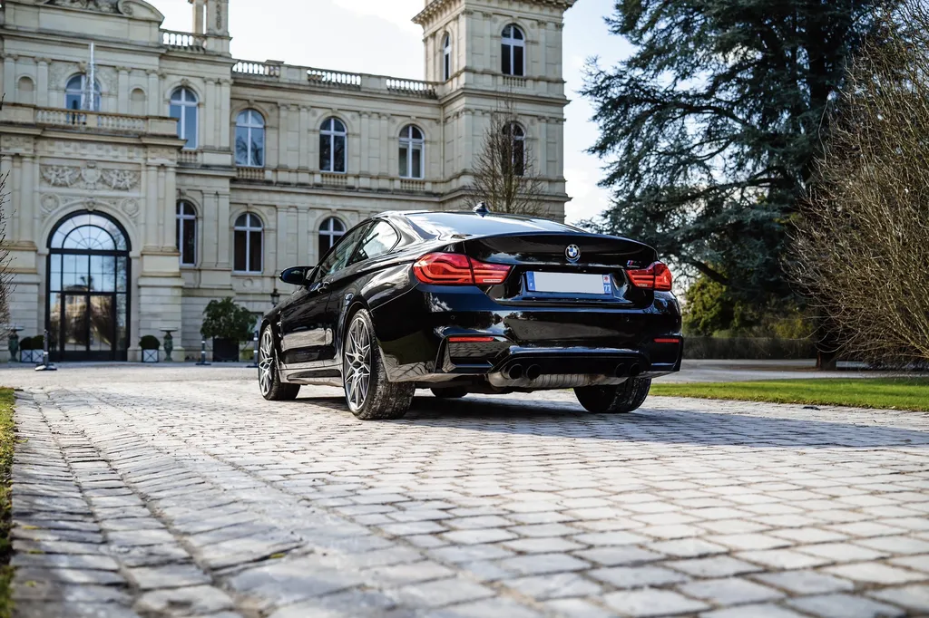 BMW M4