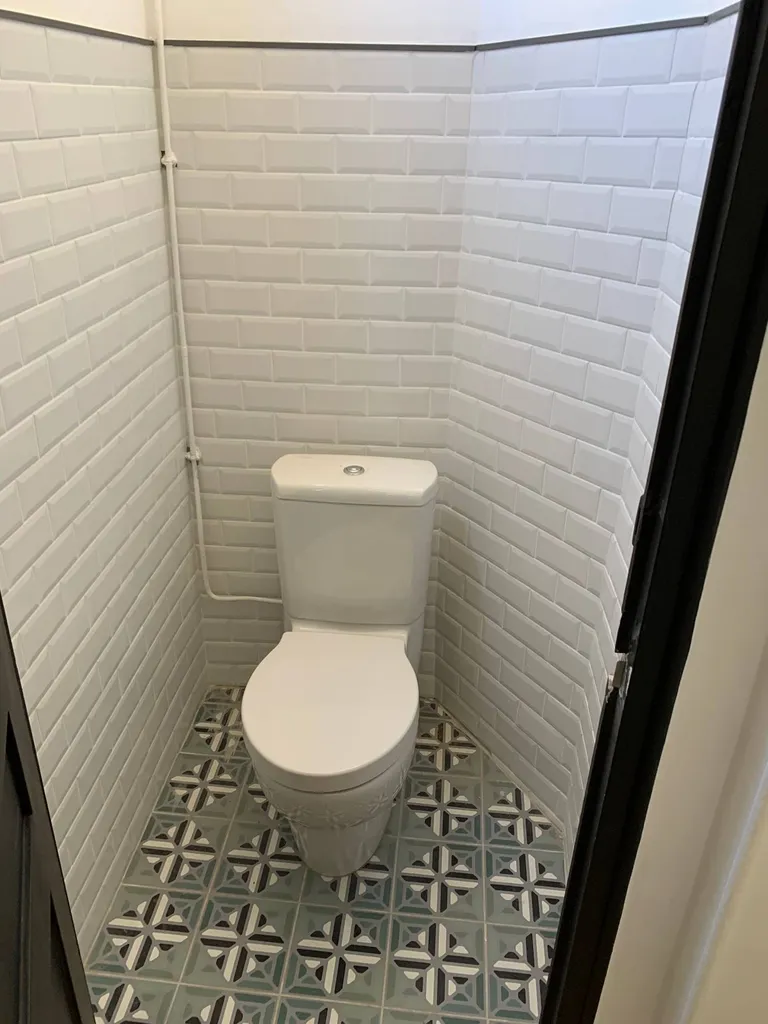 pose de carrelage et faïence dans sanitaire près de Aix-en-Provence