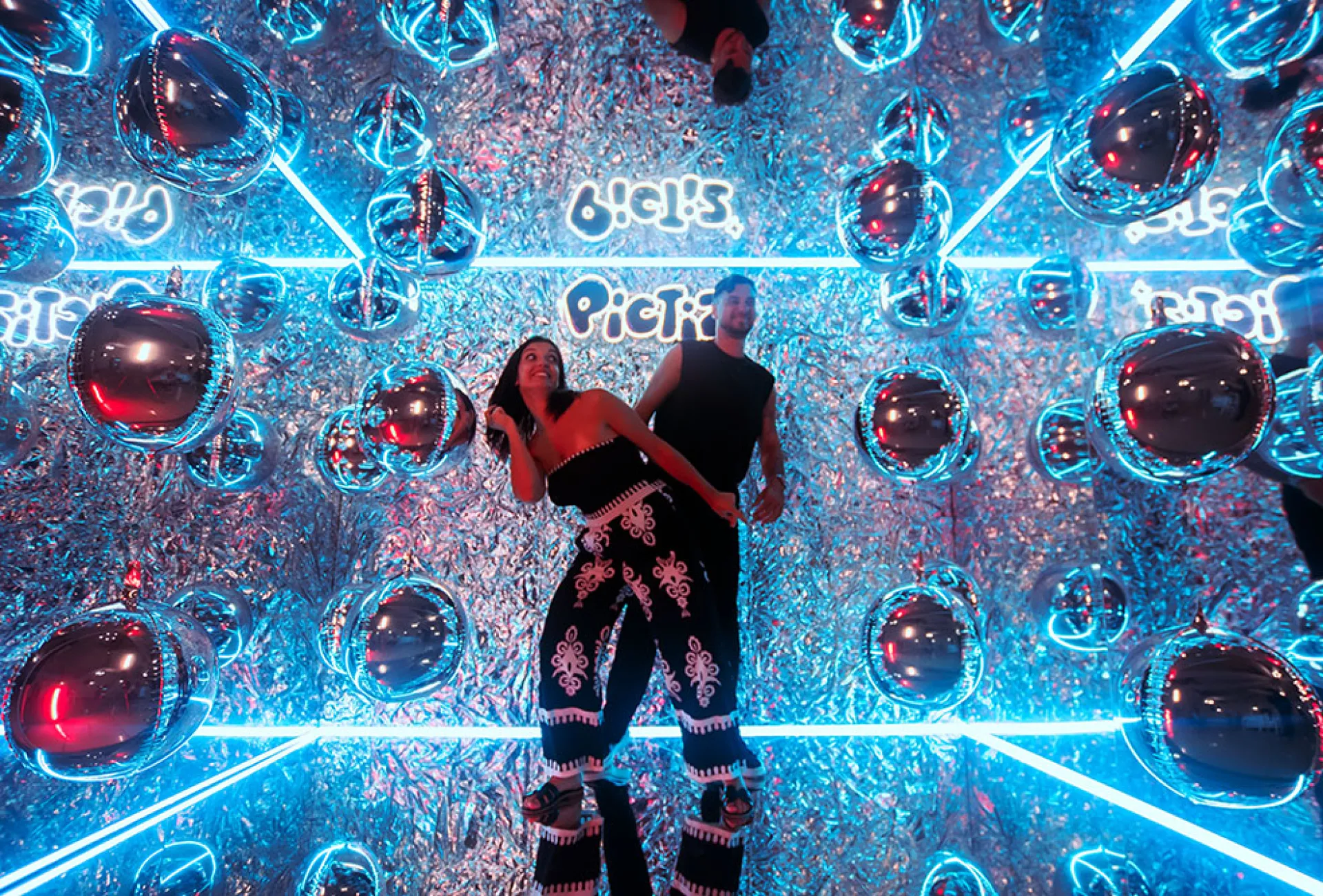 Location insta box pictiz pour vos événements à Marseille 