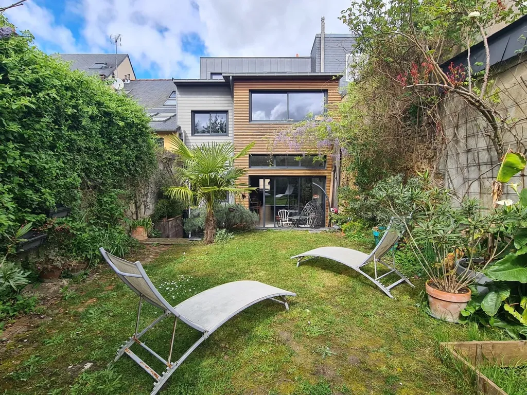 maison de ville à vendre dans le triangle d'or du mans proche du jardin des plantes