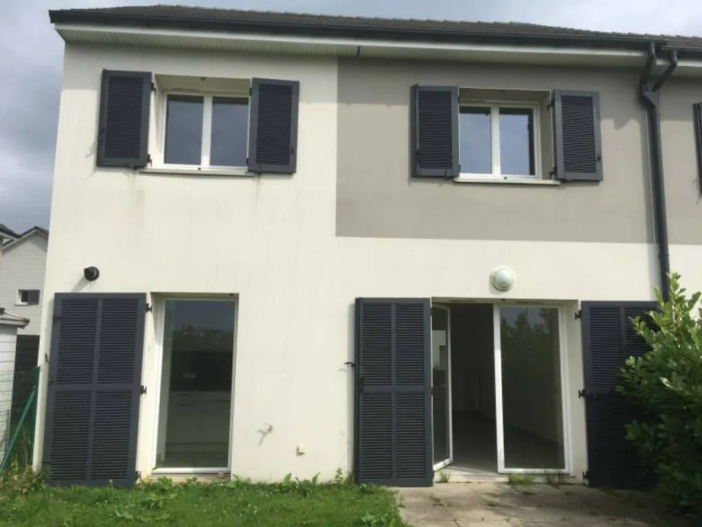 Située au 113 rue Urbain Le Verrier à Bois-Guillaume