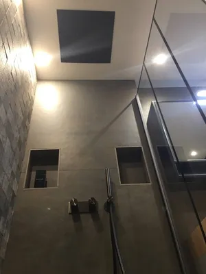 Ciel de pluie noir mat