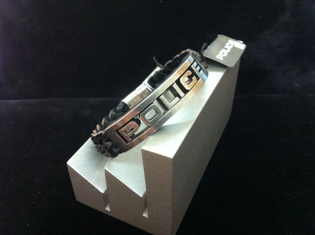 bijoux Acier homme La Teste POLICE