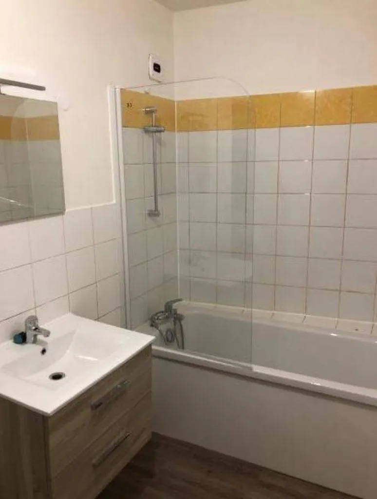 Bel F2 en location de 50.04m², situé Rampe Cauchoise à Rouen, 690€ charges comprises