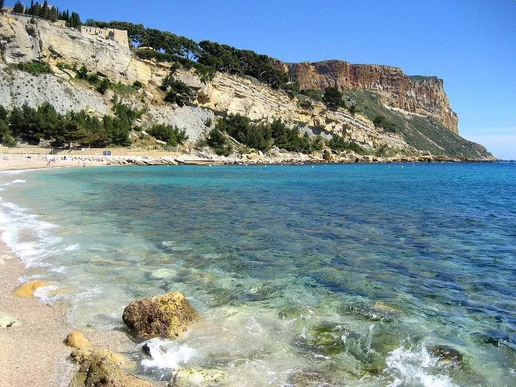 Castellas-immobilier-cassis-capcanaille