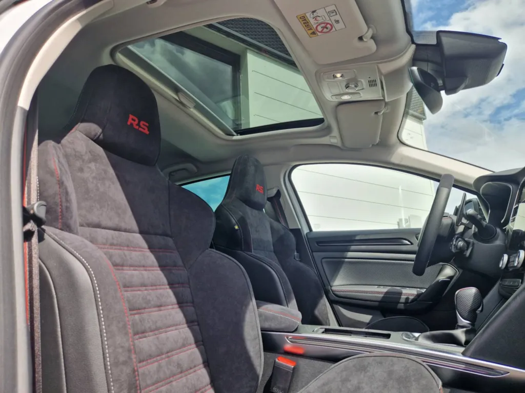 RENAULT MÉGANE IV RS OCCASION 1.8T 300 EDC TROPHY TOIT OUVRANT PRÈS DE TOULOUSE EN OCCITANIE