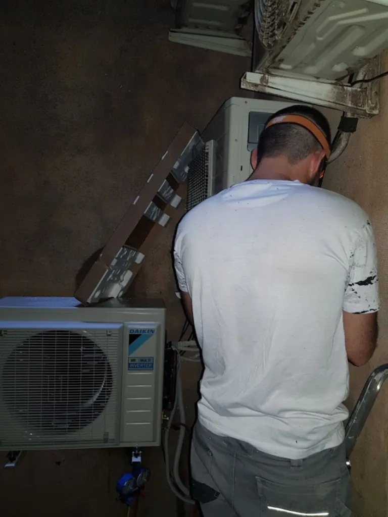Installation Groupe exterieur Gainable DAIKIN