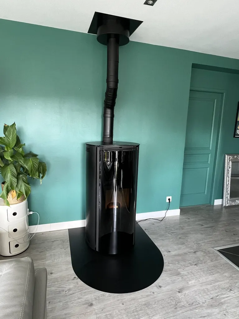 Installation d'un poêle à granulés STOVE ITALY à NOINTOT 76