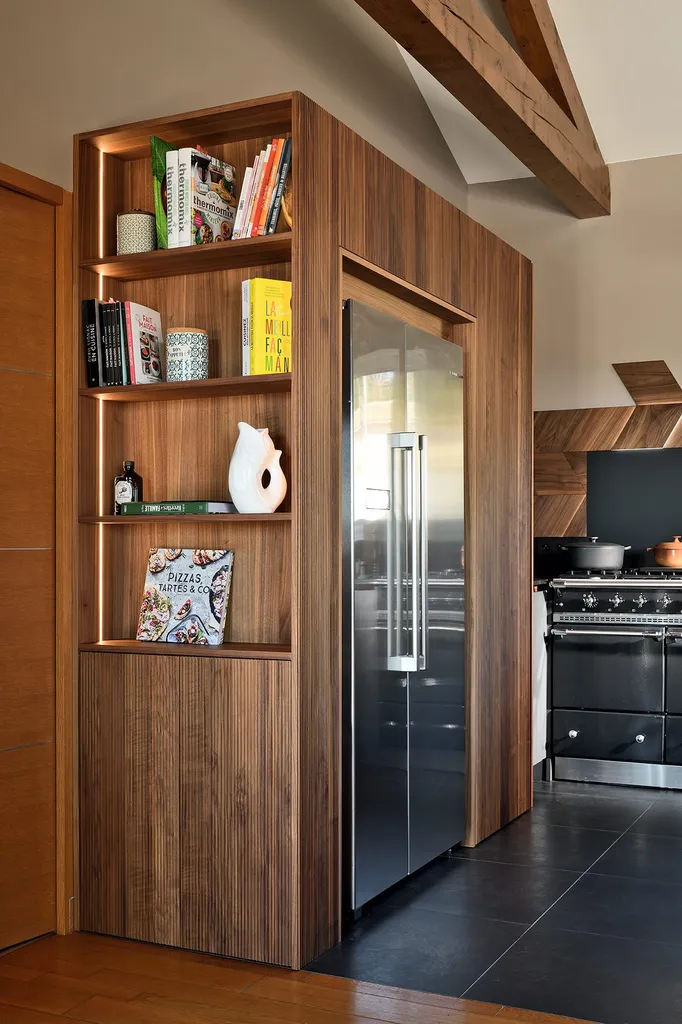 conception d'une cuisine avec bibliotheque