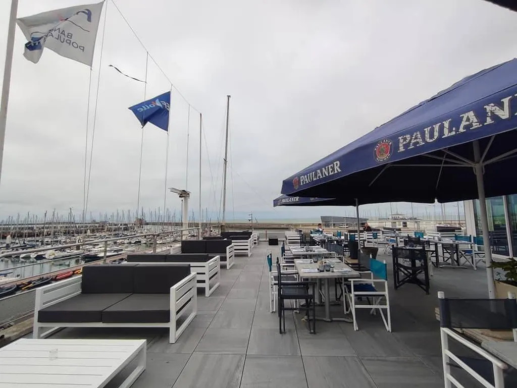 déjeuner en terrasse