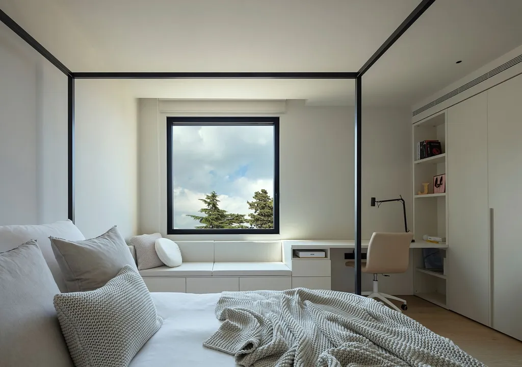 Rénovation ou construction, vous optez pour de la menuiserie ultra fine et design sur Martigues et Istres