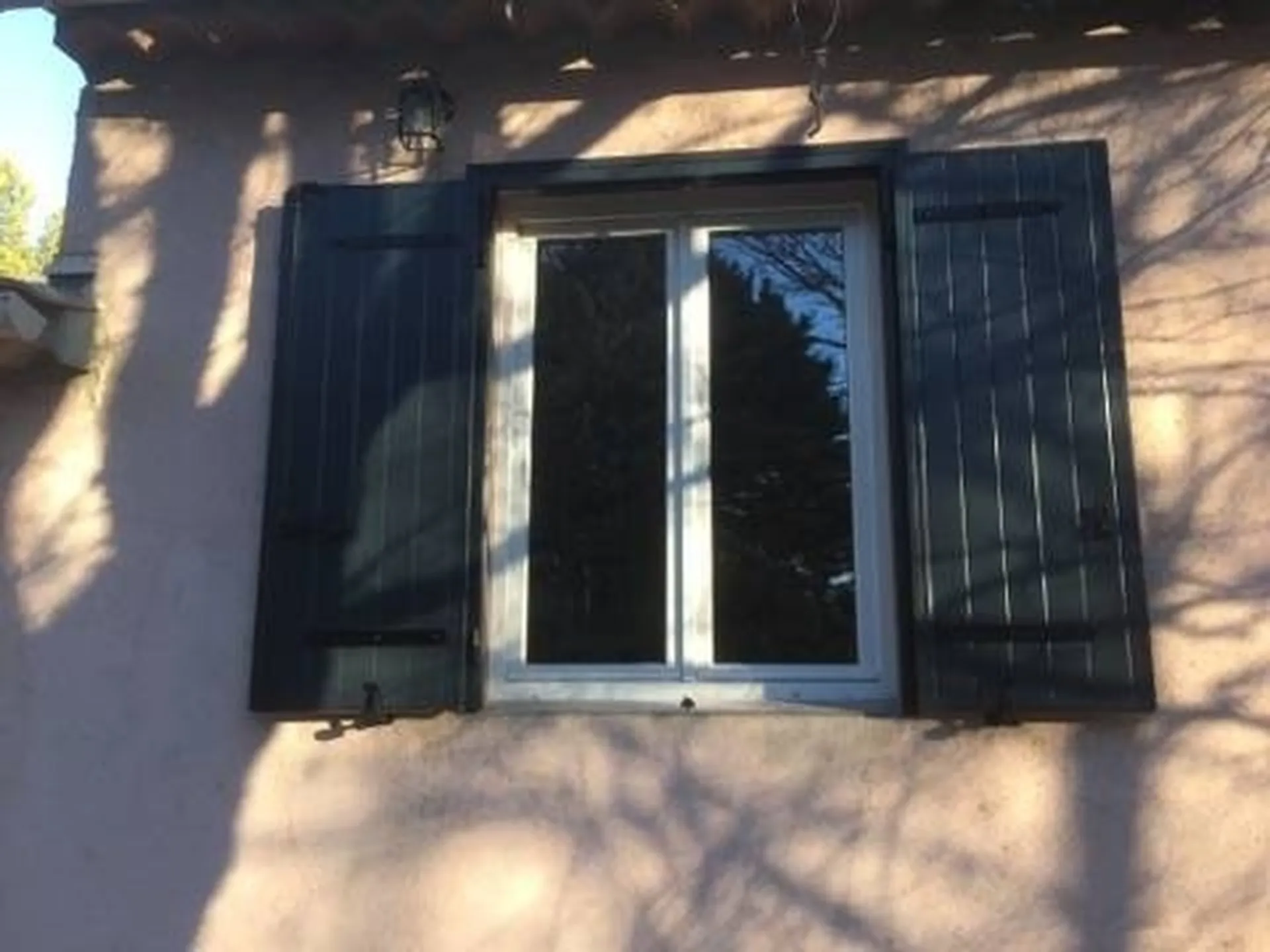 Fenêtre en aluminium MENUISERIE GARCIN