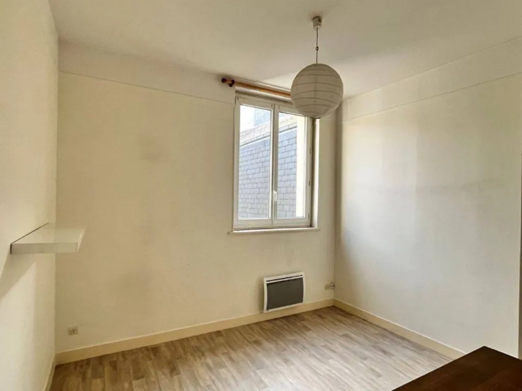 Studio en location de 25.34m², situé rue du vieux palais à Rouen, 473€ charges comprises