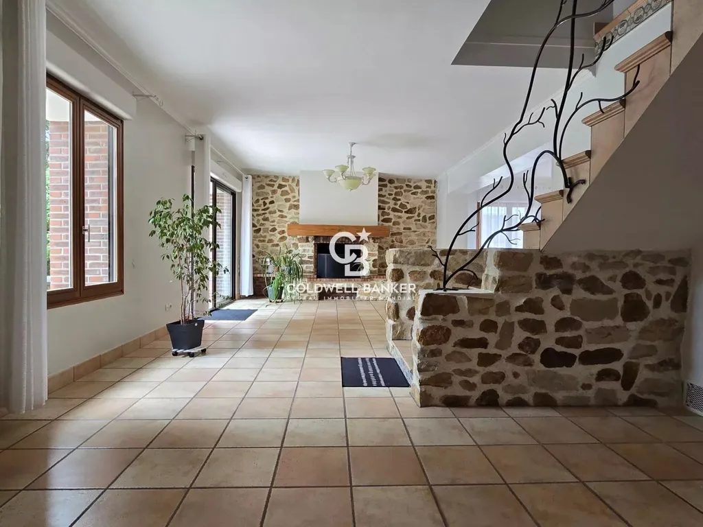 À vendre – Maison familiale avec parc arboré à Yvré-l’Évêque