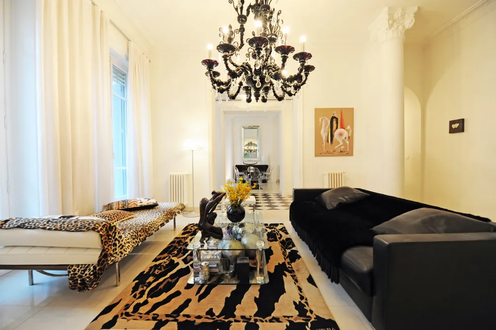 A vendre, AVIGNON INTRA-MUROS, appartement design dans Immeuble Haussmannien   