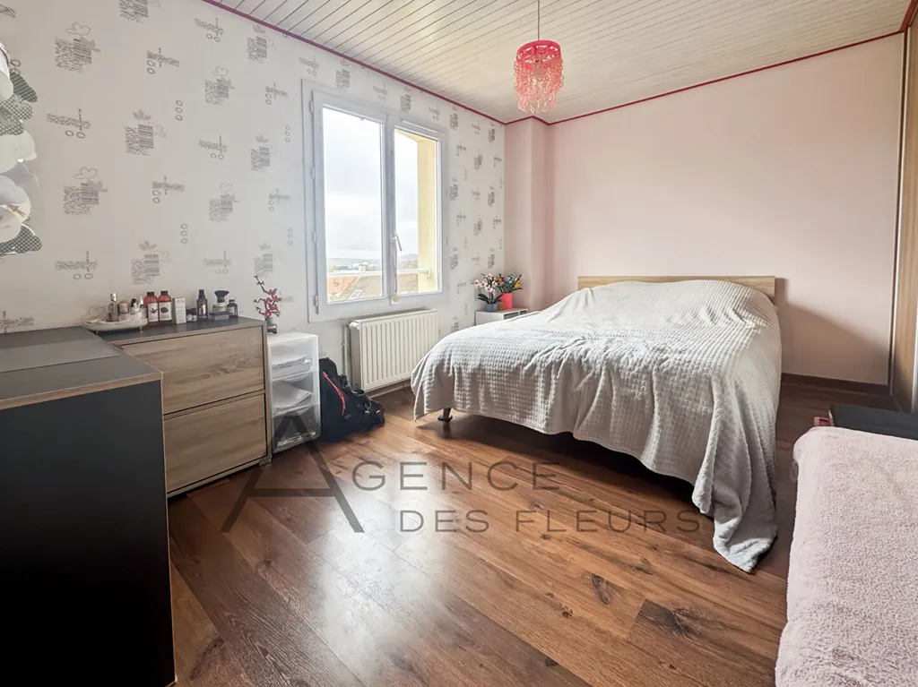 À vendre, maison d'habitation de 123 m² sur un terrain de 1025 m² situé à Saint-Aubin-les-Elbeuf 76410