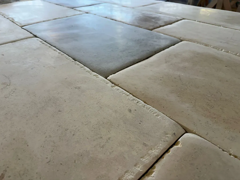 La véritable pierre dure de Dordogne pour dallage haut de gamme intérieur et extérieur