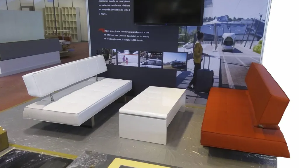 Location Canapé BRODER Blanc - Design Épuré 3 Places & Confort Lounge